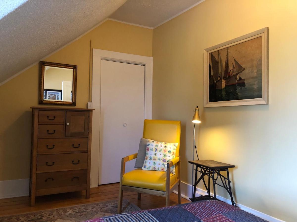 Loyalist Lofts Leilighet Picton Eksteriør bilde